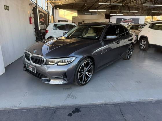 BMW 320i 2.0 16V TURBO GASOLINA SPORT GP AUTOMÁTICO BMW 320i 2.0 16V TURBO GASOLINA SPORT GP AUTOMÁTICO